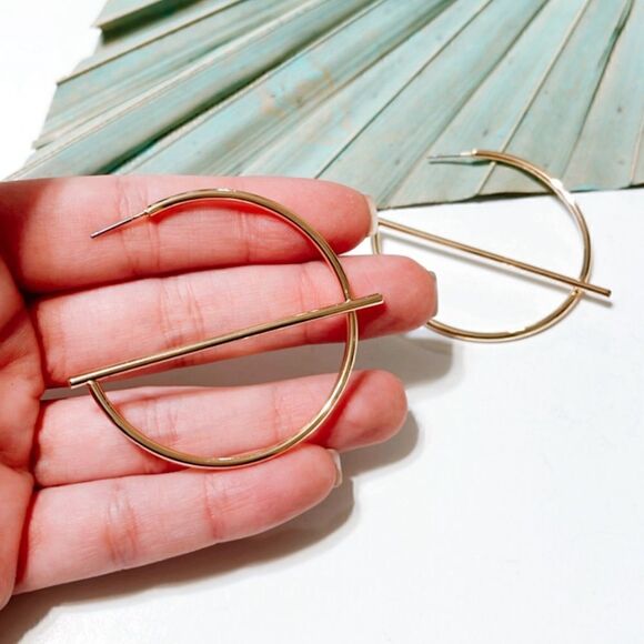 Gold geo hoop earrings #87 - Picture 3 of 3